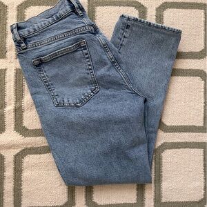 Women’s FRAME jeans “The Borrowed”.